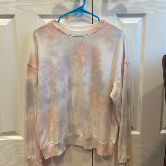 SO Tops - Tie dye sweatshirt